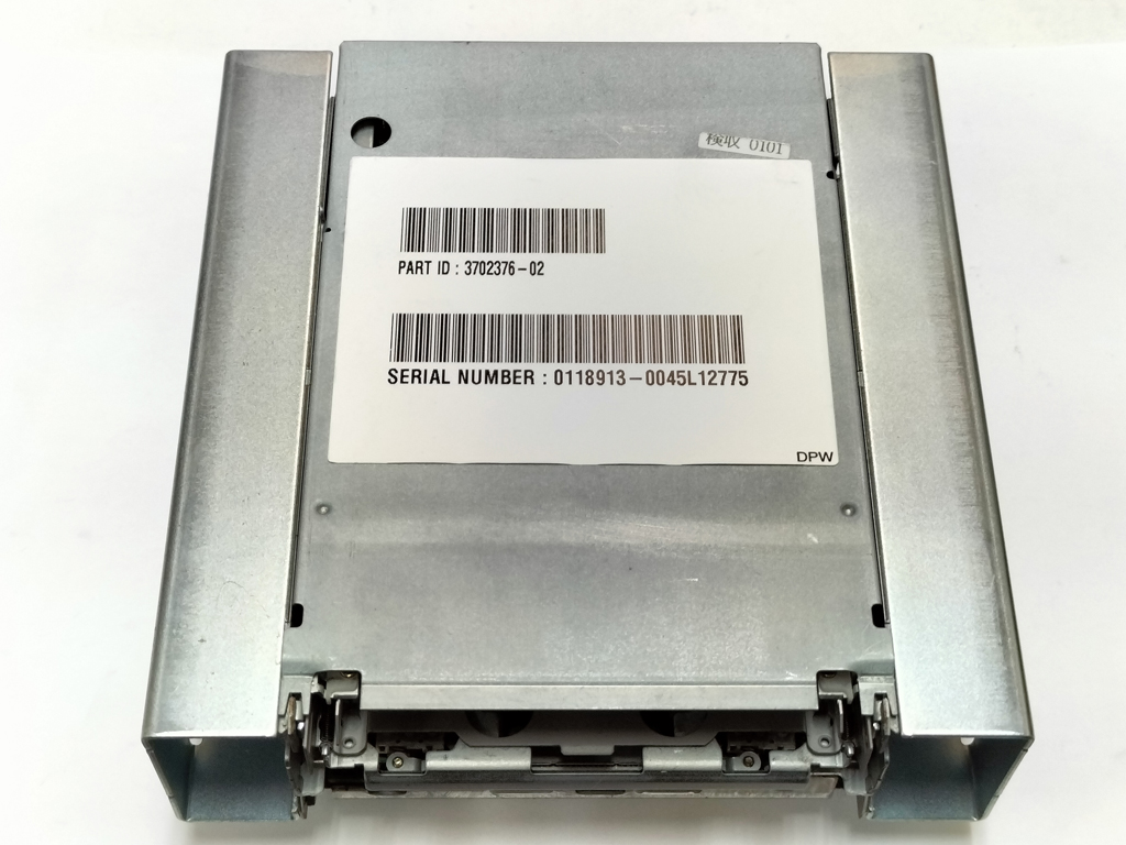 Sun 370-2377 内蔵型DDS3ドライブ HP C1537A ベゼルなし