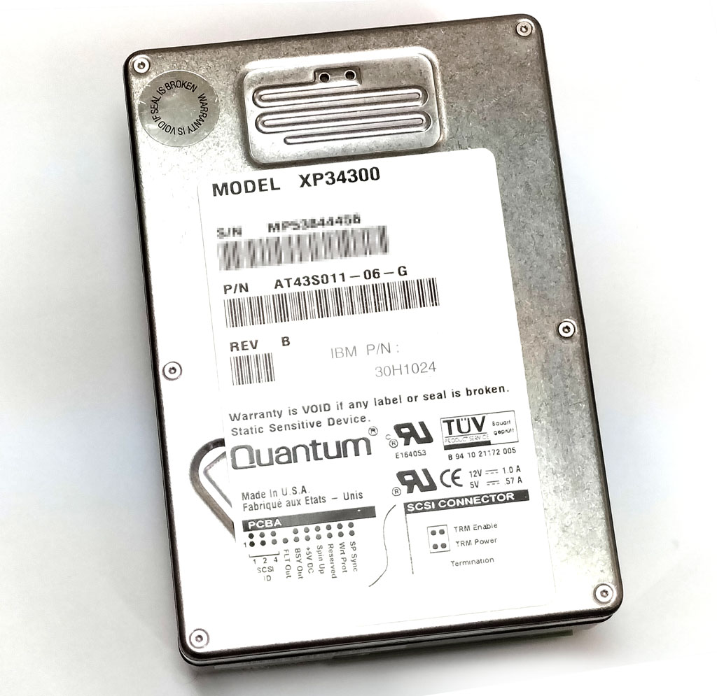 IBM 30H1024 (Quantum XP34300) 4.3GB Fast SCSI 50Pin 7200rpm 部品取り用